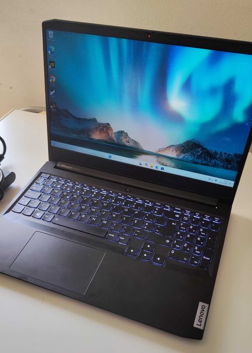 Portátil Gaming Lenovo Ideapad 3 / RTX3050 6Gb