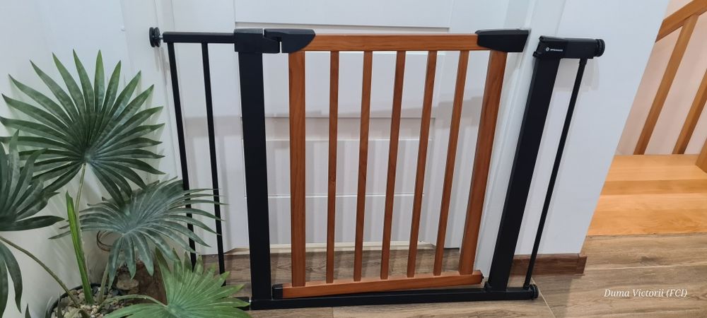 Barierka rozporowa, bramka na schody