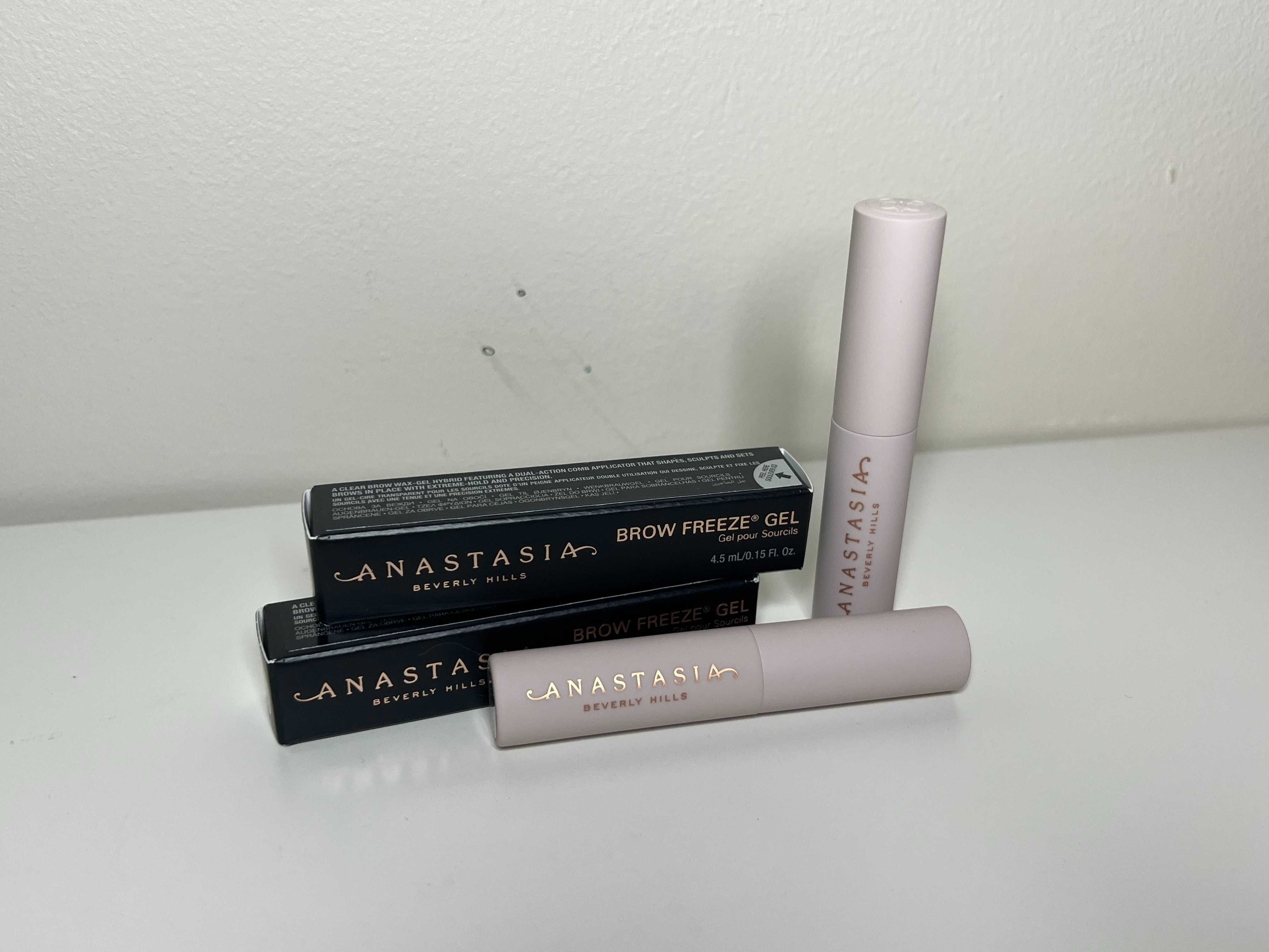 Anastasia Beverly Hills Brow Freeze Gel Żel do brwi 4,5 ml mini