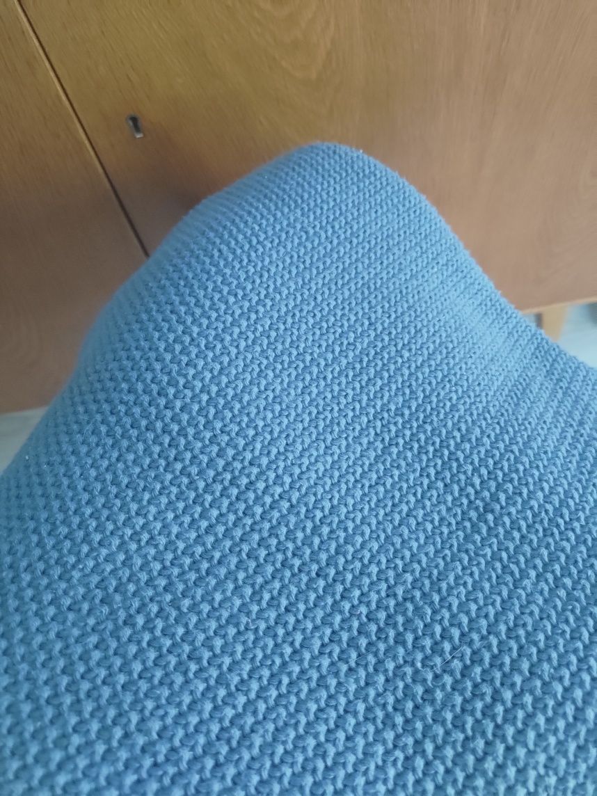 Koc humlemott pled Ikea niebieskoszary