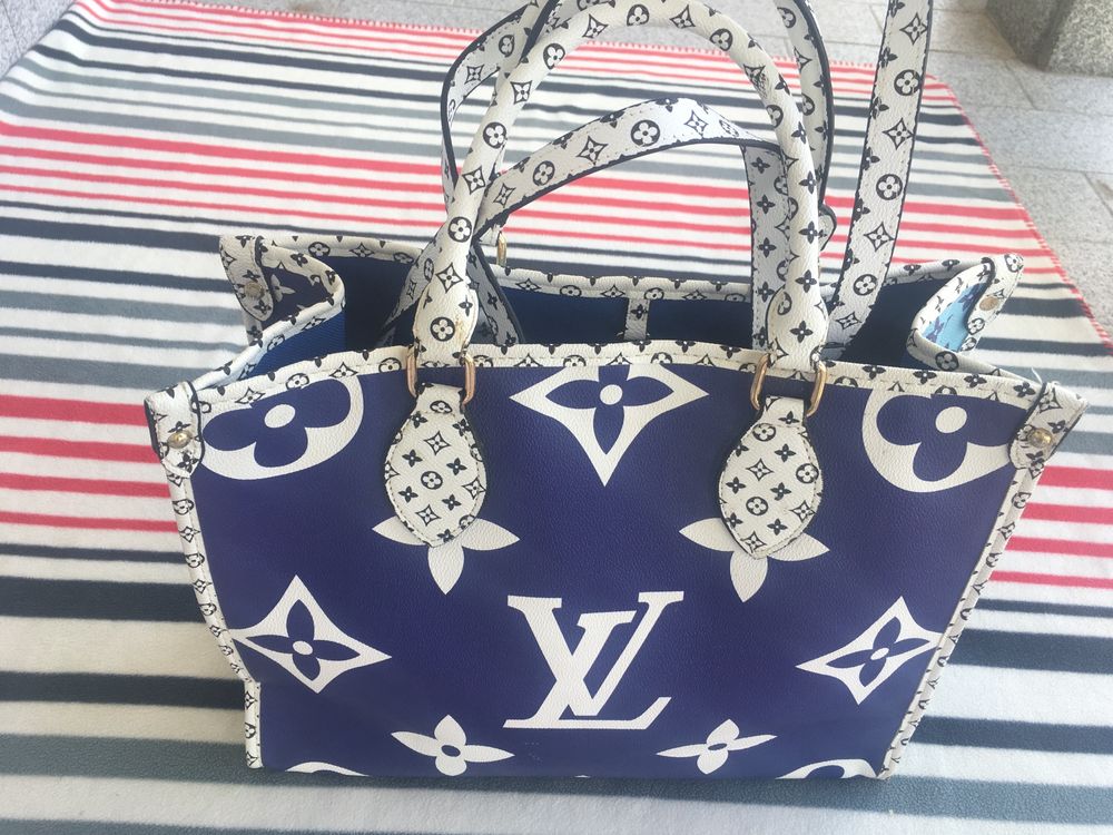 Mala Louis Vuitton ( Edição Limitada )