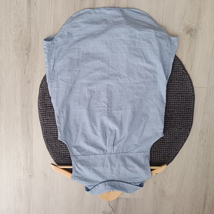 Damska koszula, bez rękawów, dekolt zapinany na guziki, rozmiar 34/XS