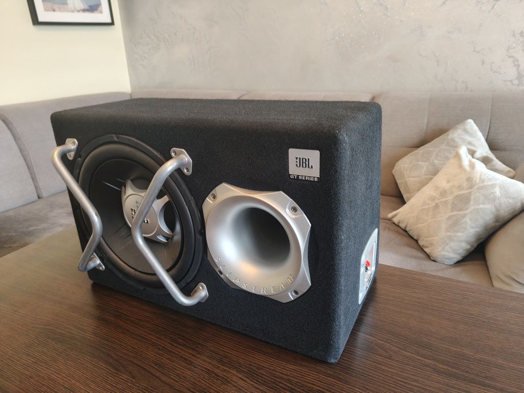 Subwoofer samochodowy JBL GT5-1204BR