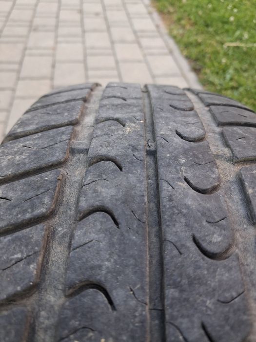 Opony letnie Dębica Passio 175/70/R13 + felgi stalowe