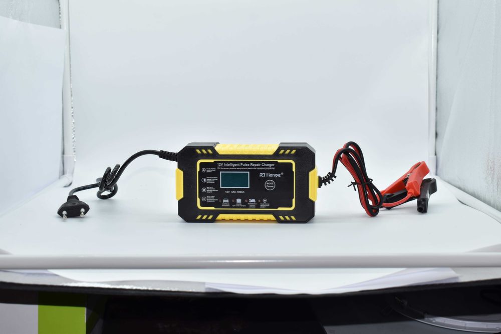 Carregador bateria - 12V até 100Ah  Profissional