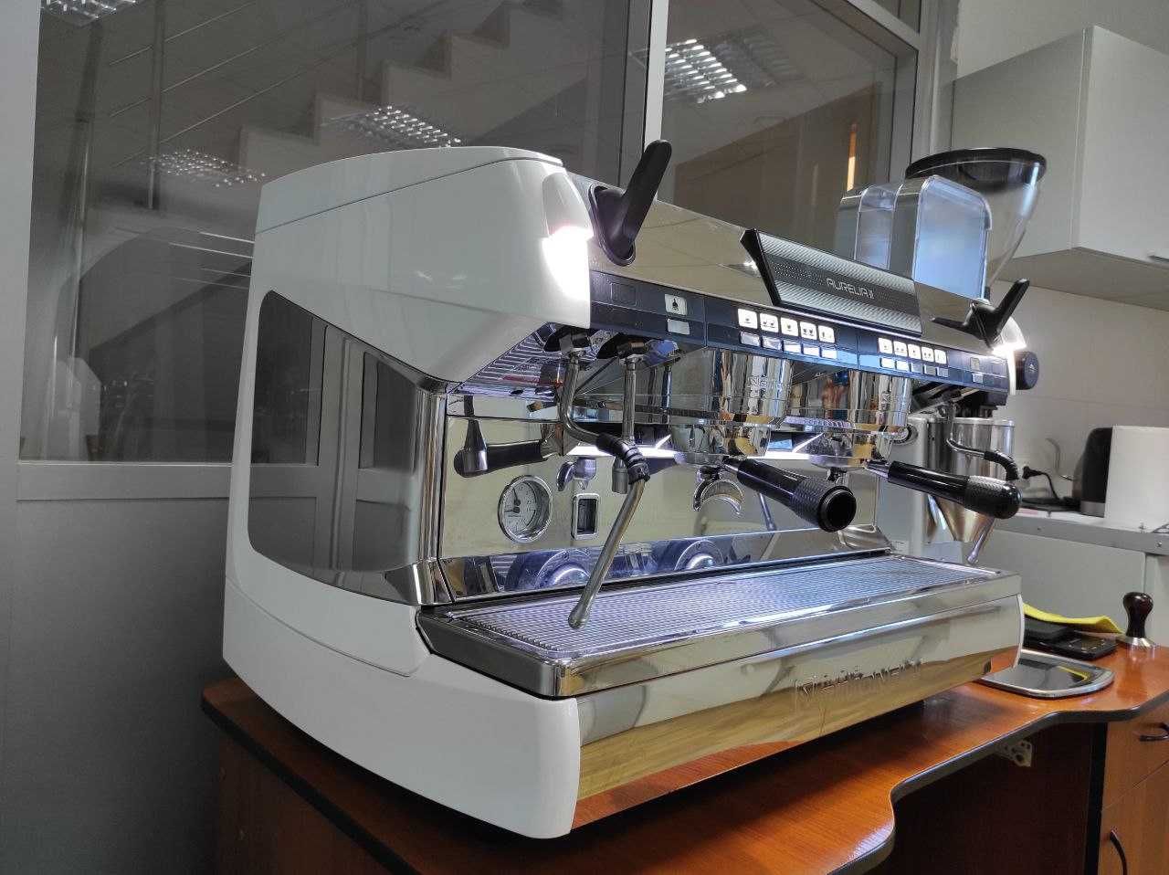 Кофемашина Nuovа Simonelli Aurelia II 2 gr. 2015