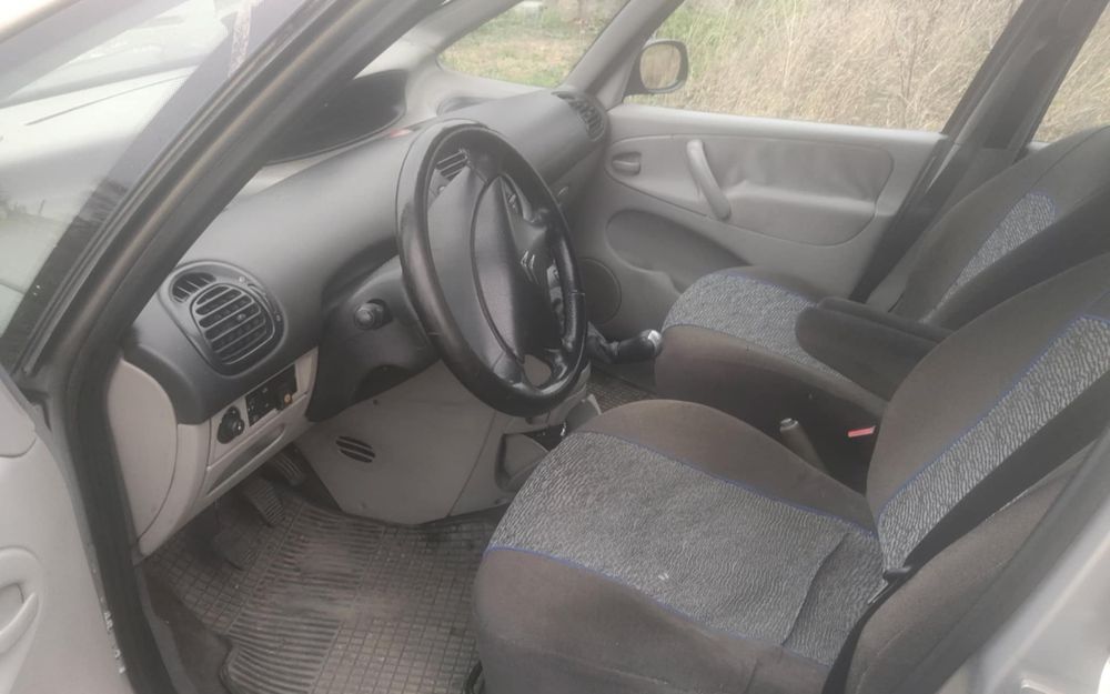 Citroen Xsara Picasso  Gaz