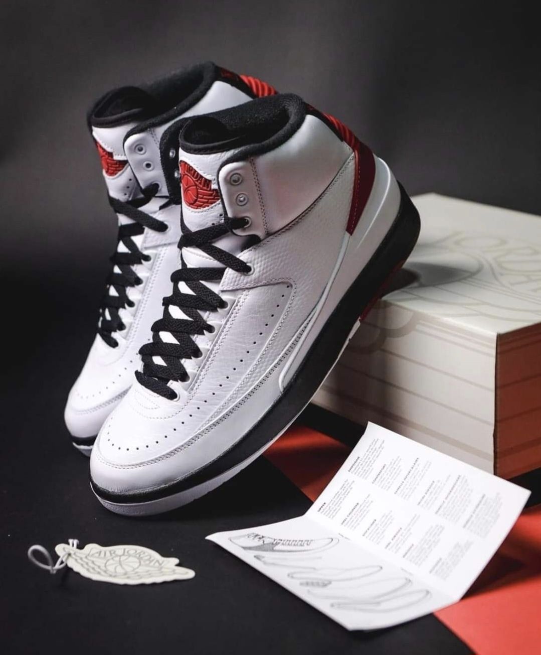 Nike Air Jordan 2 OG „Chicago” rozmiar 45