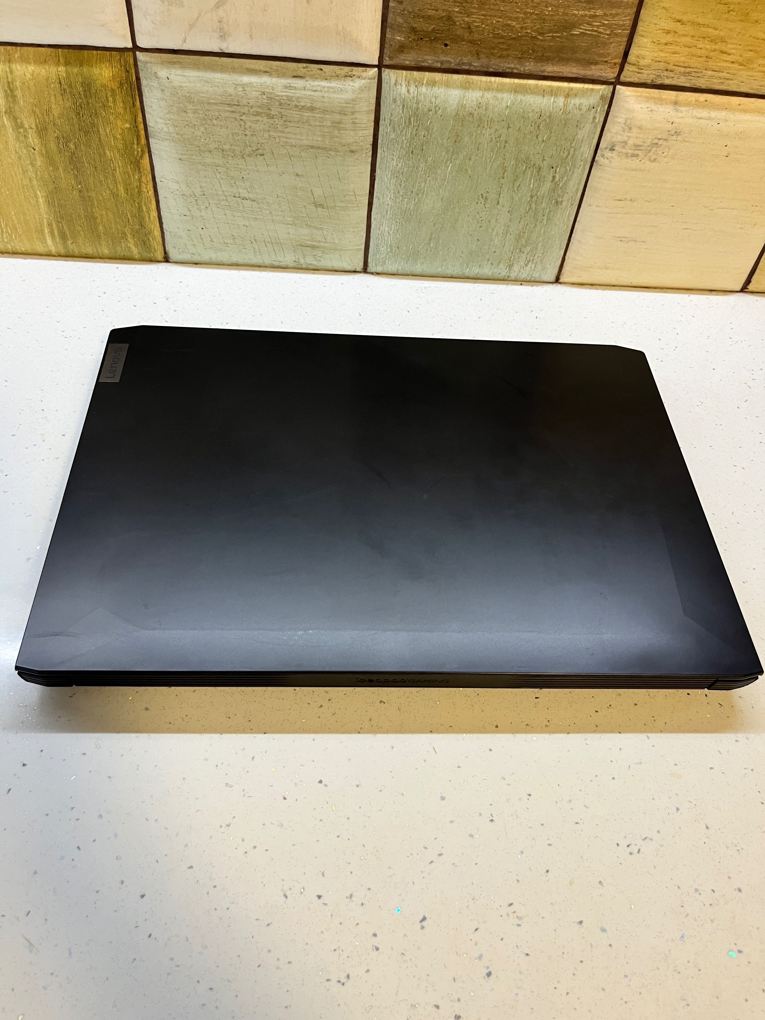 Ноутбук Lenovo IdeaPad Gaming 3 15ACH6 Shadow Black (82K200XJRA)