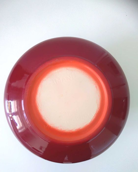 nowoczesny wazon ceramiczny bordowy niski