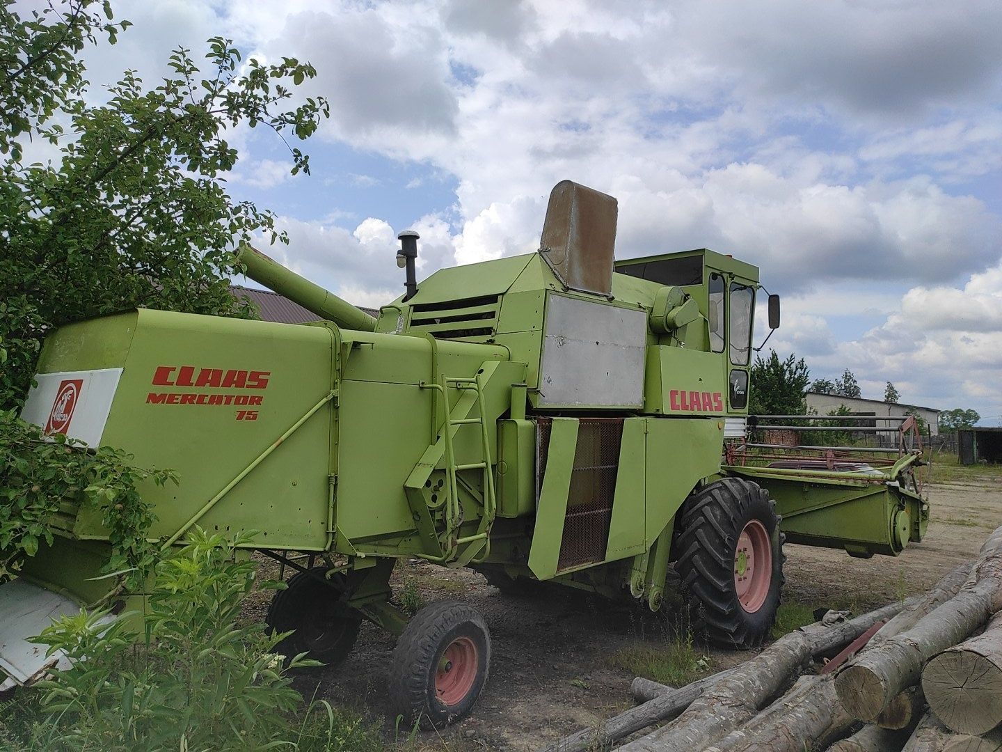Комбайн Claas Mercator 75