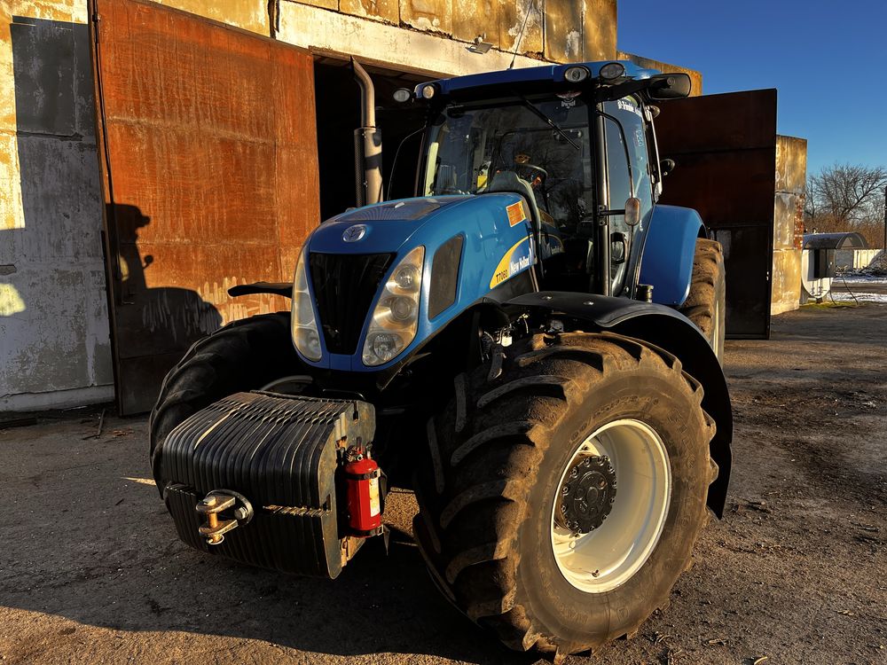 Продам Трактор New Holland T 7060