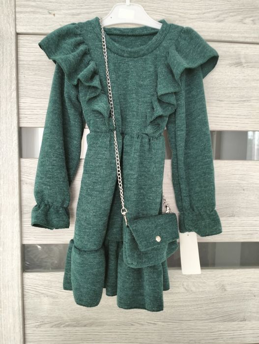 Sprzedam sukienkę 104