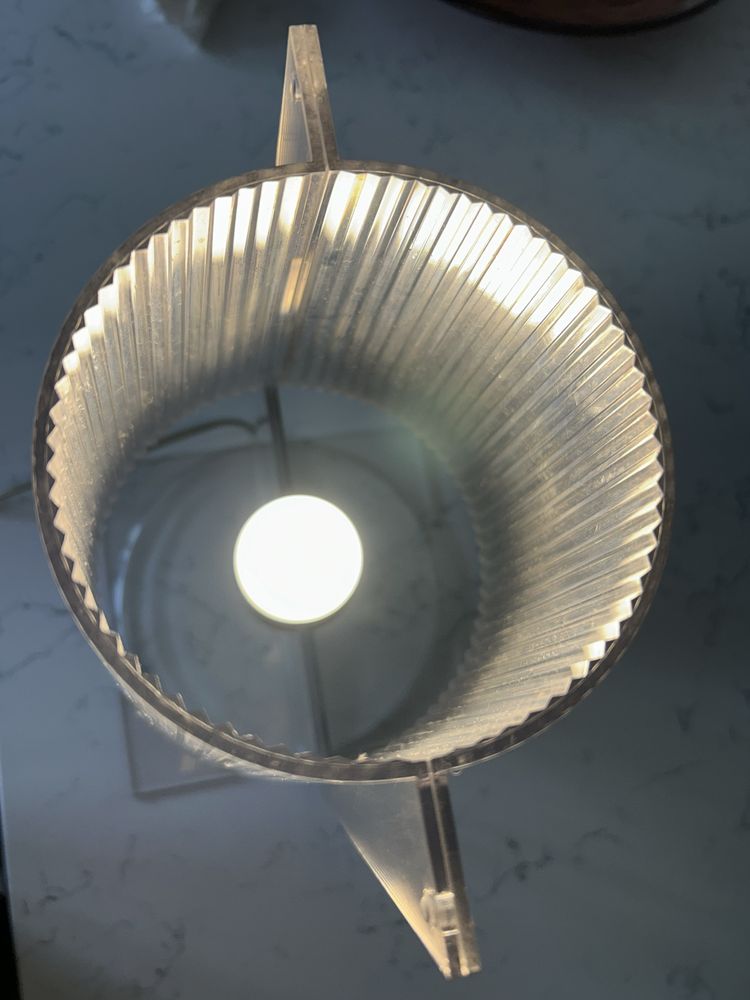 Lampka stolowo biurkowa Kartell