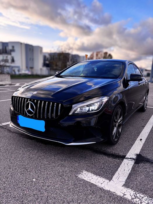 Mercedes-Benz CLA Mercedes-Benz CLA 220 4MATIC