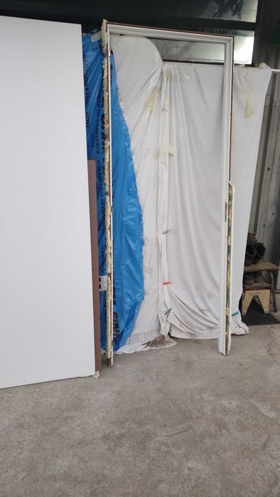 Porta interior branca direita