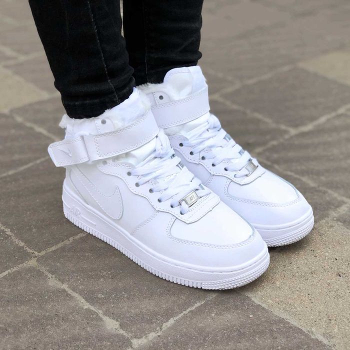 Зимові кросівки - Nike Air Force 1 High White Fur (біле хутро)