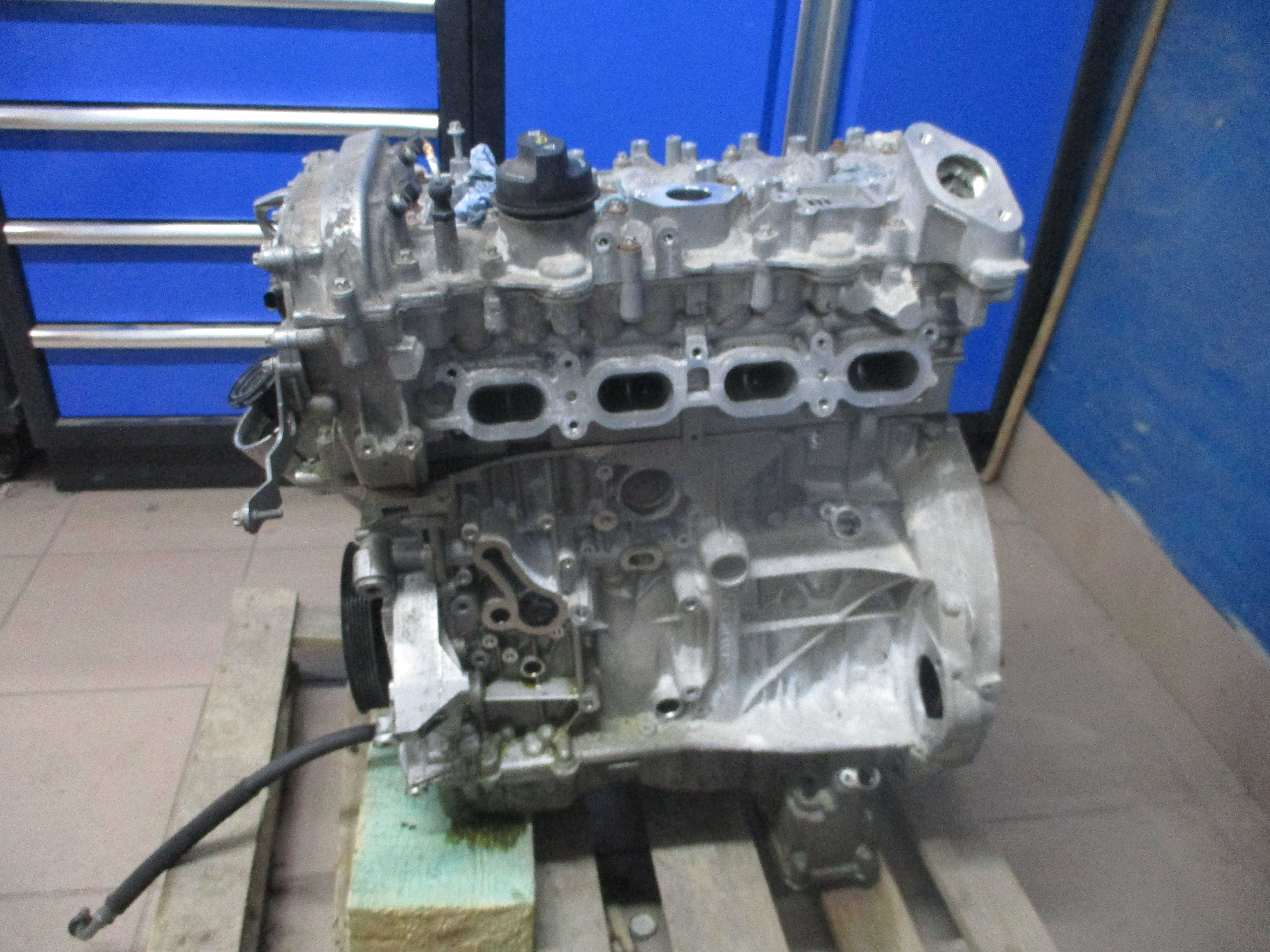 Silnik Blok Silnika Mercedes W205 1.6  14-21