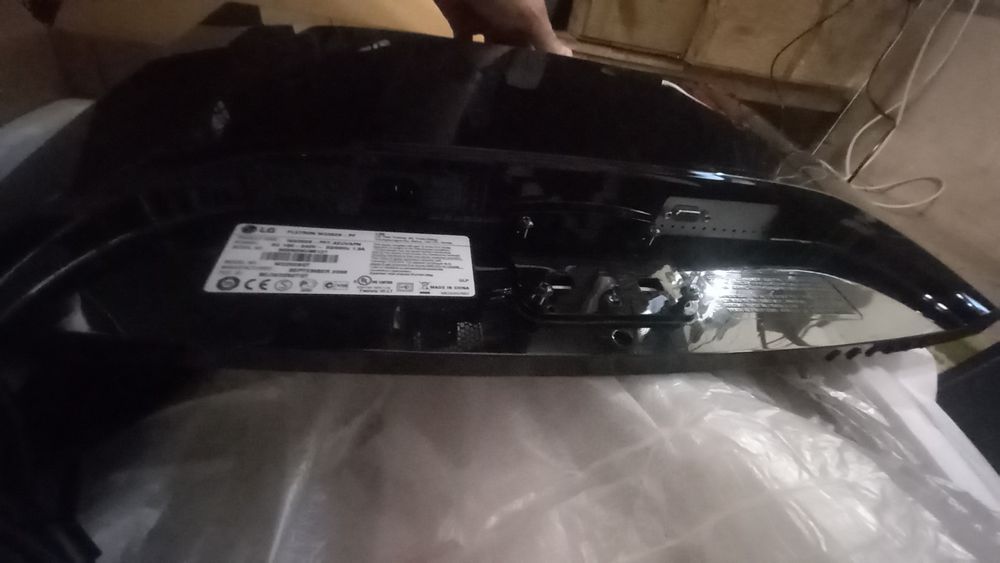 Monitor lg 22 cale