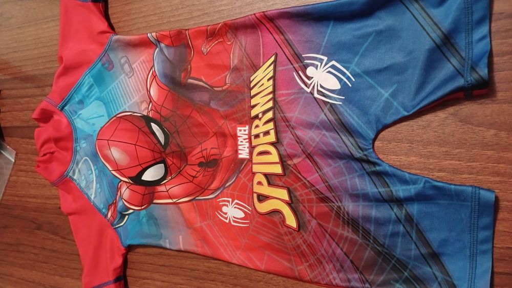 Дитячий гідрокостюм