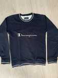 granatowa bluza Champion vintage old money opium swag