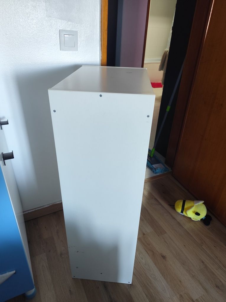 Móvel IKEA sistema Trofast