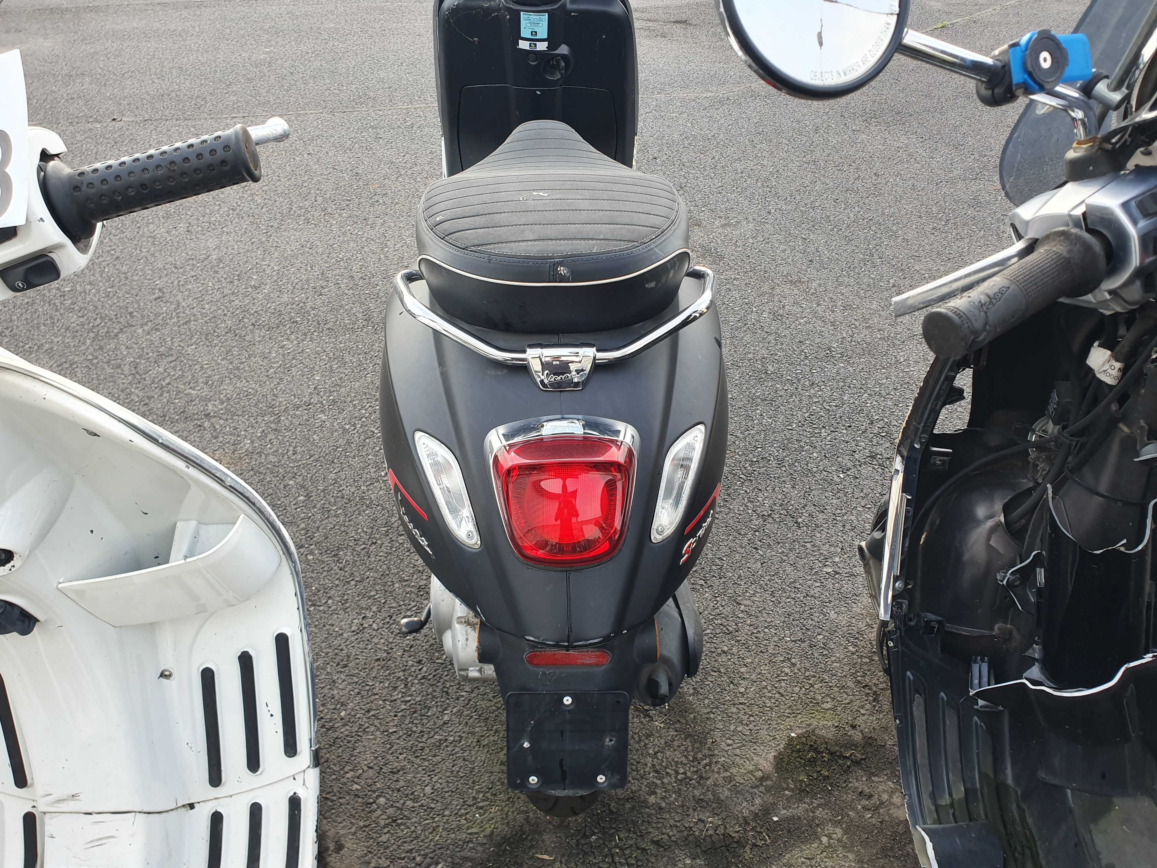 Piaggio sprint 50 vespa lx