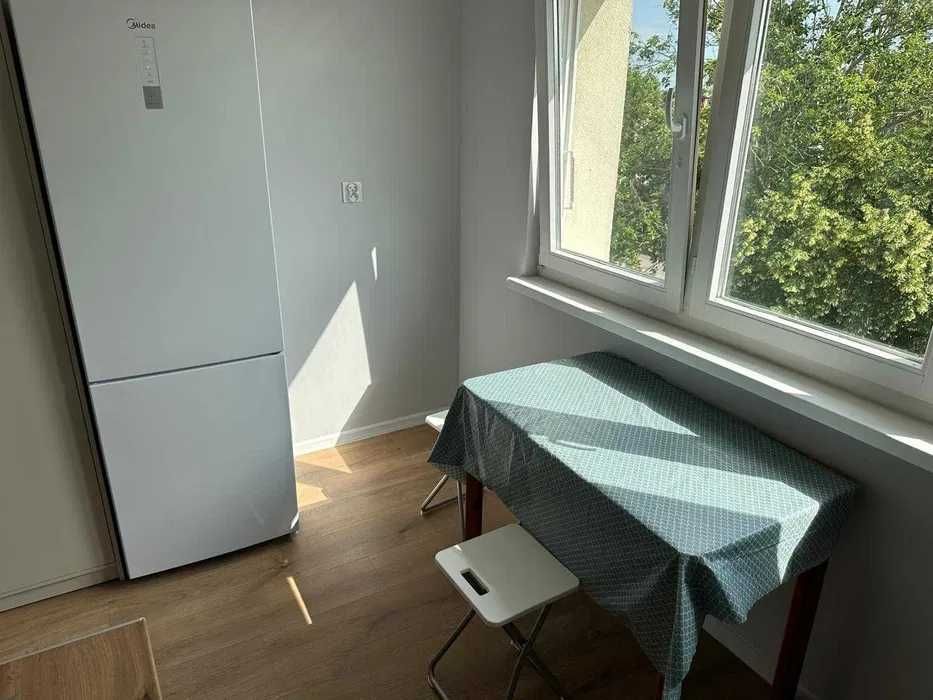 Pokój 1-os. ul. Hallera 37 - nowoczesne mieszkanie, blisko UE i Borek