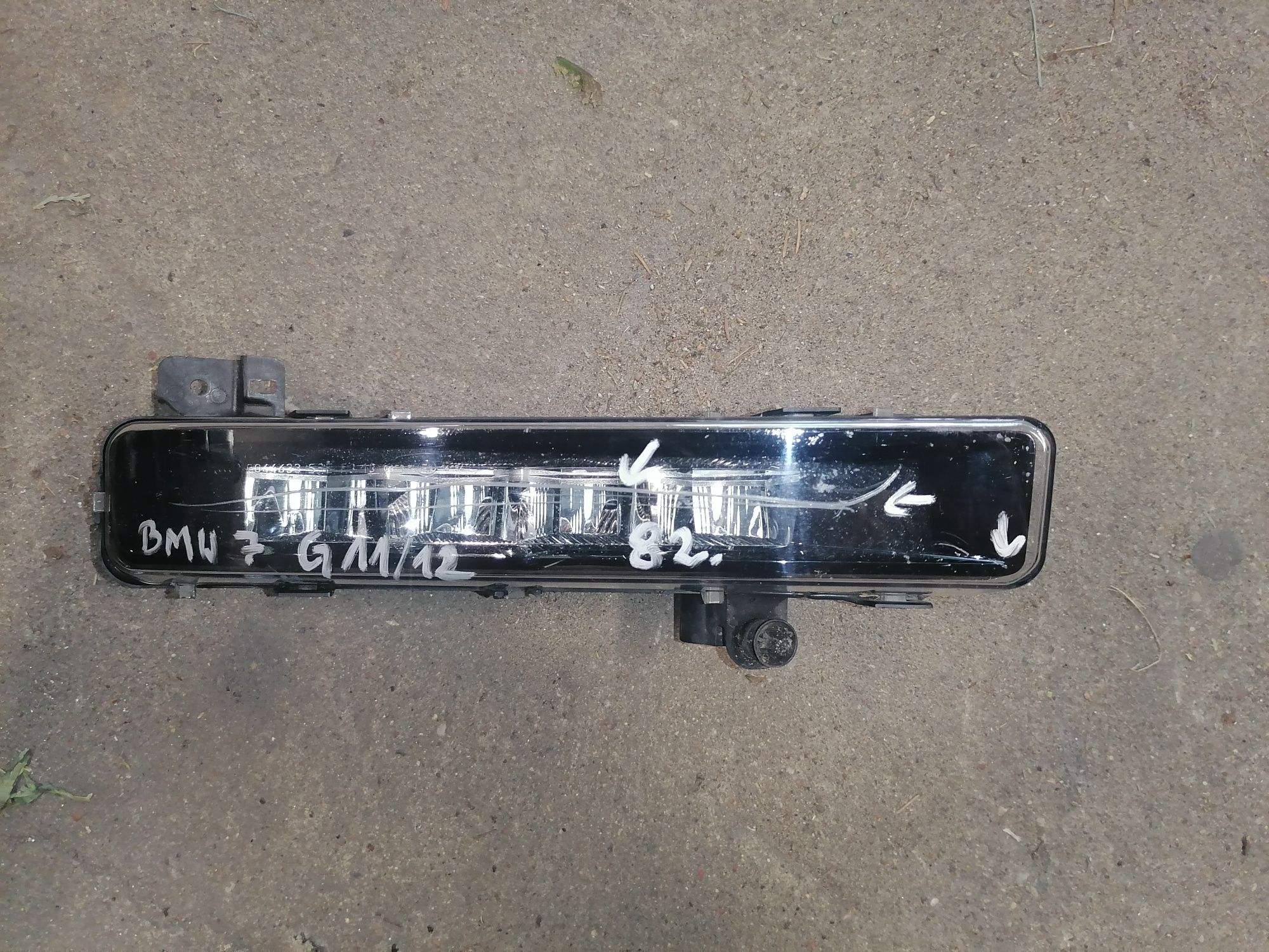 BMW 7 G11, G12 Halogen Led prawy