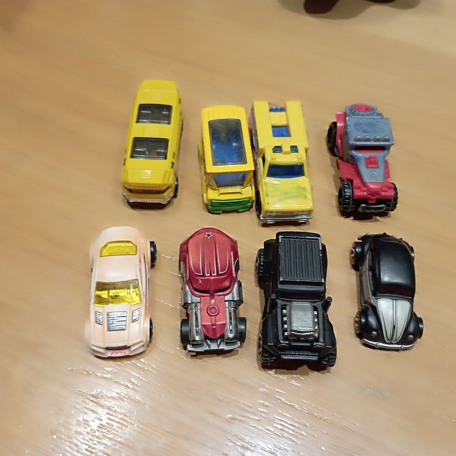 Hot Wheels, samochody, resoraki