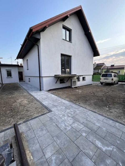 Dwa domy dla pracowników