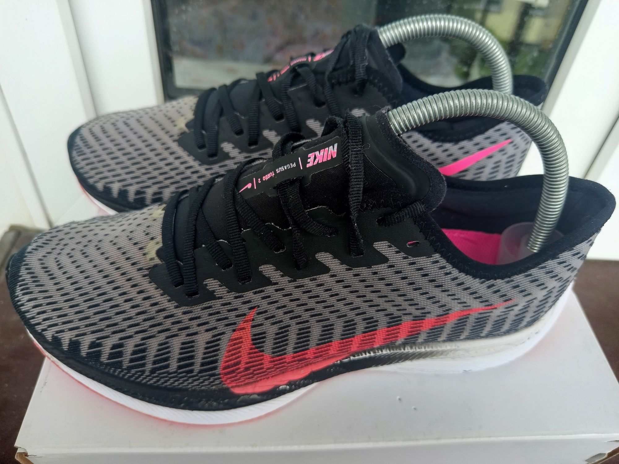 Buty do biegania Pegasus turbo 2