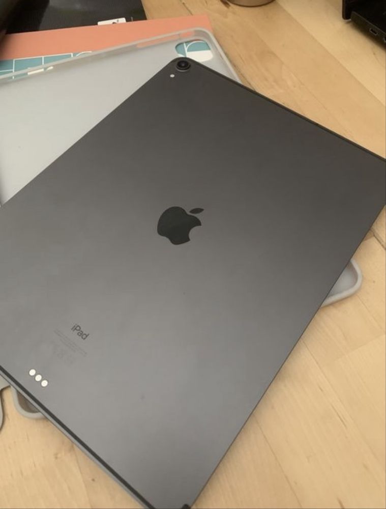 Ipad 12.9 de 256gb 3ª geração