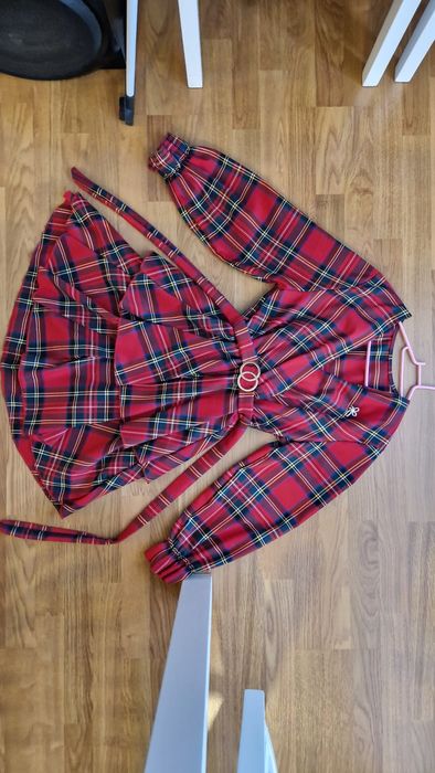 Sukienka na święta jak nowa r.S