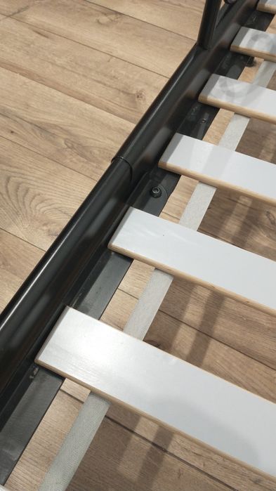 Łóżko młodzieżowe 80x200