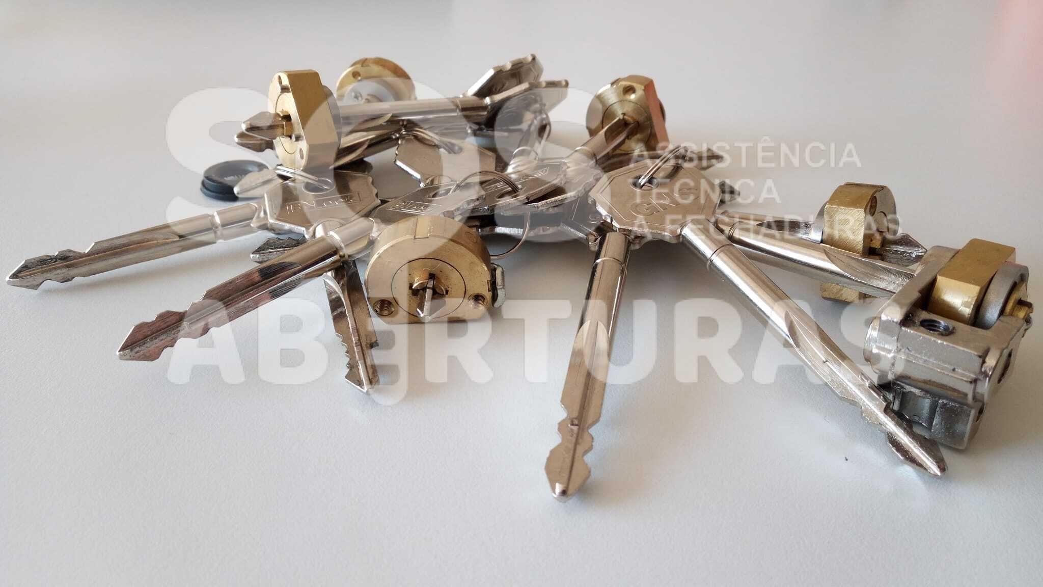 Chaveiro | Aberturas de portas | Substituição de fechaduras
