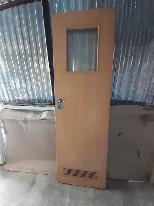 Sprzedam drzwi wewnętrzne łazienkowe