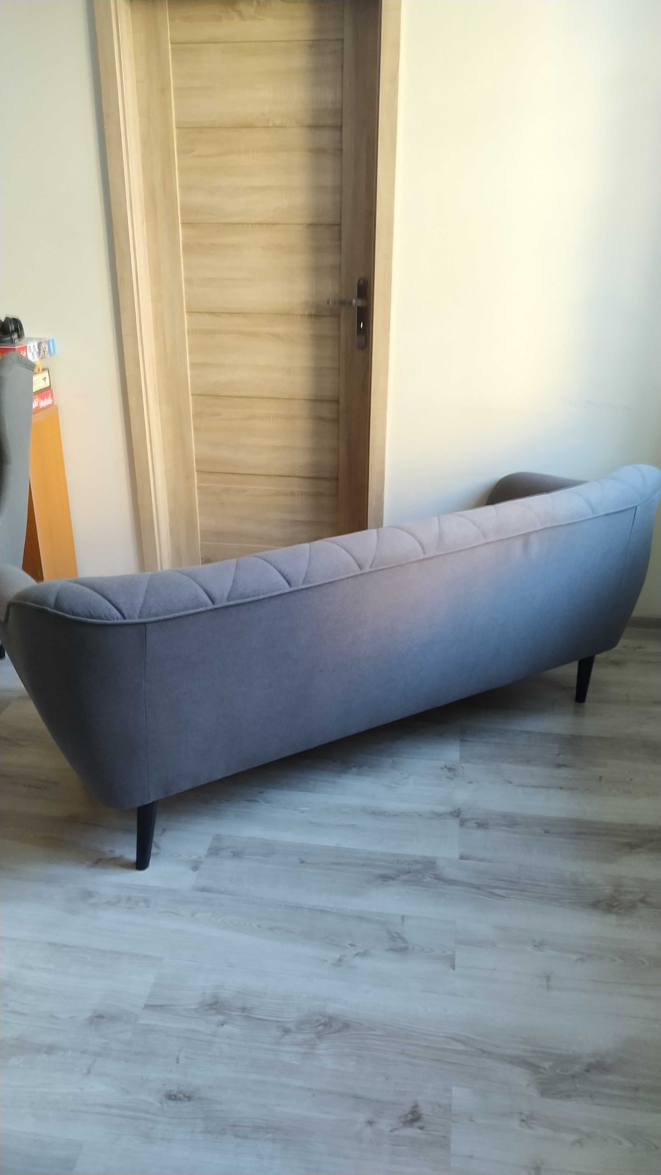 Sofa 3 os. 180 cm w stylu skandynawskim. Stan idealny