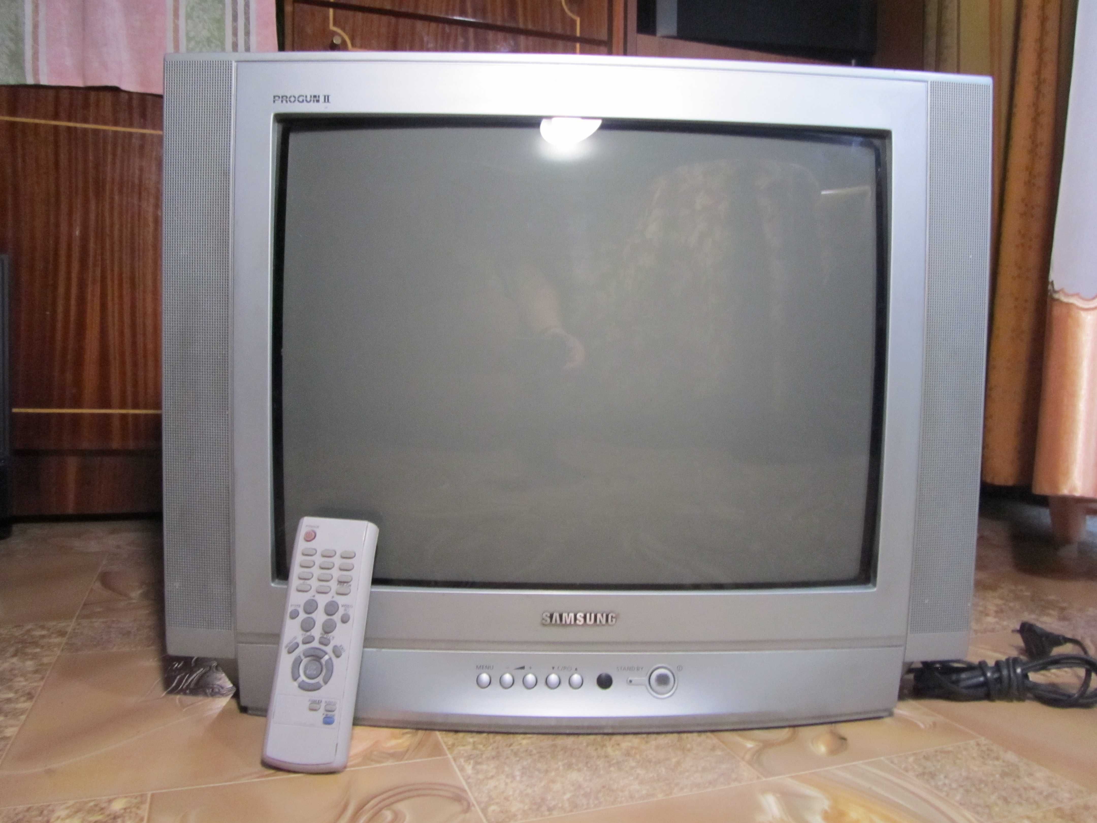 Телевизор SAMSUNG CS-21D8R