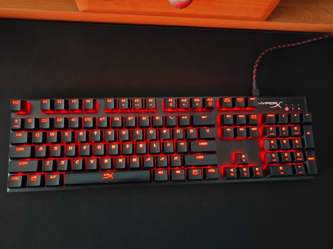 HyperX Cherry FPS