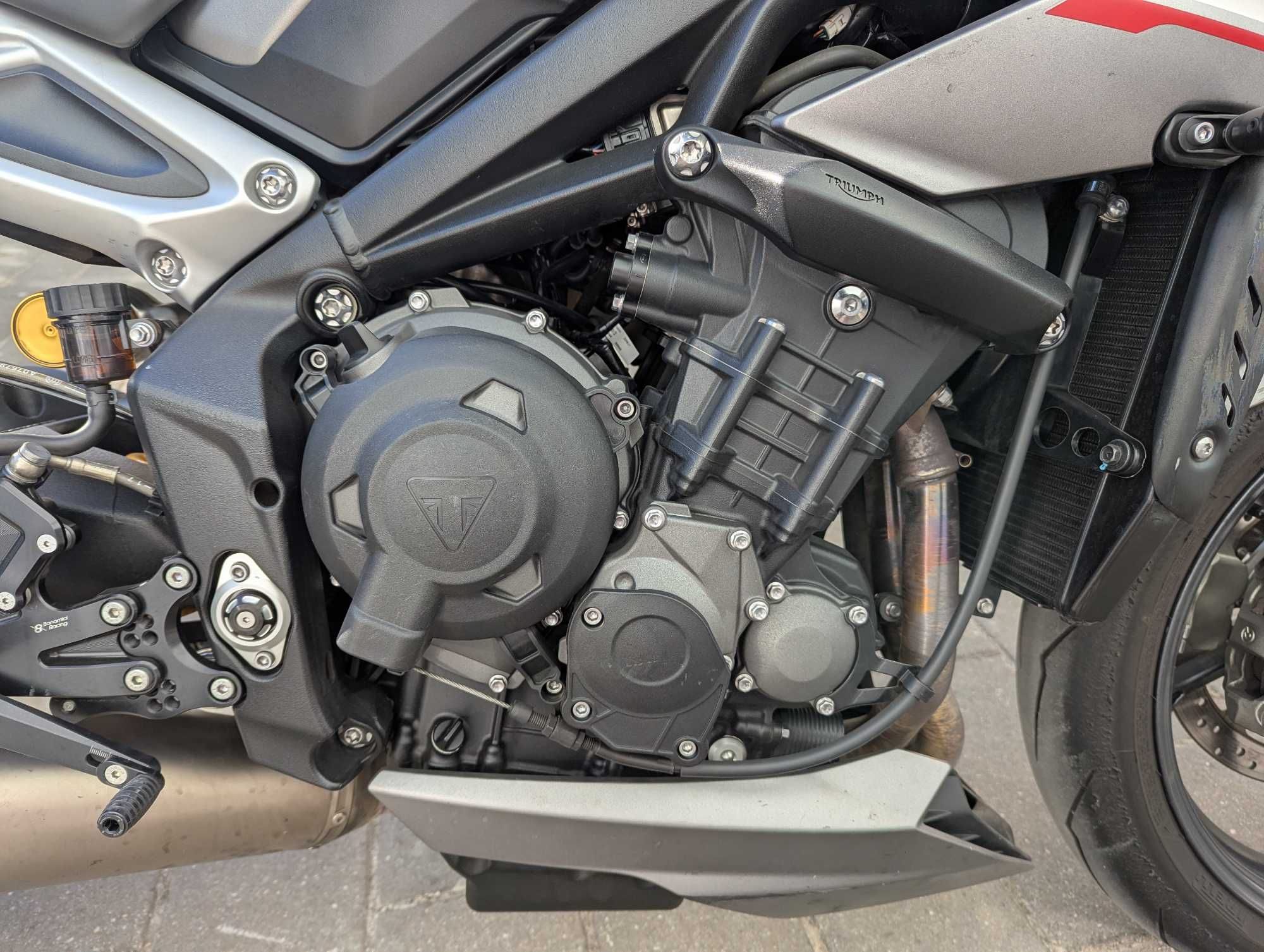 Triumph Street Triple 765 RS