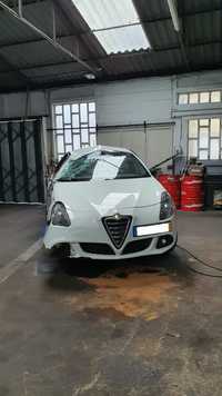 Alfa Romeo Giulietta salvado ou para peças