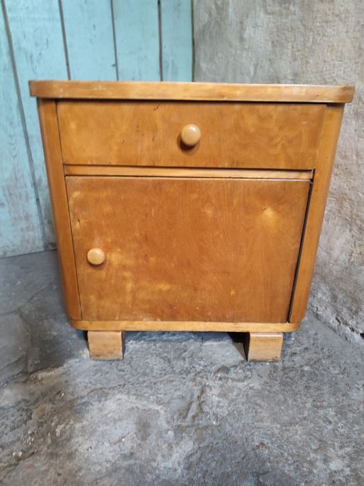 Szafka nocna drewniana