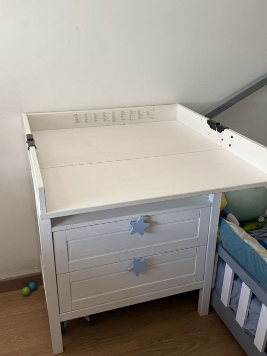 Trocador / Comoda muda fraldas IKEA
