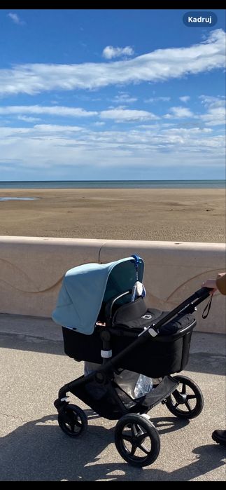 Bugaboo Fox2 gondola i spacerowka