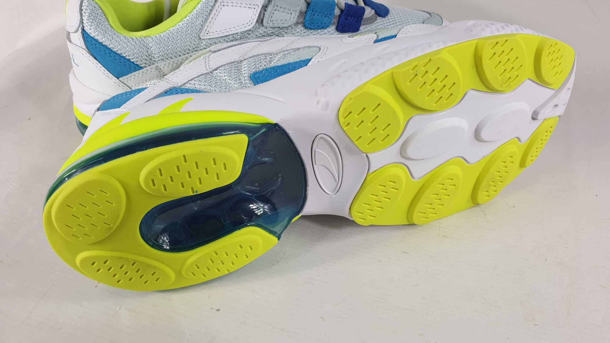 Puma Buty męskie sportowe CELL VENOM OVERKILL r. 44

nowiutkie