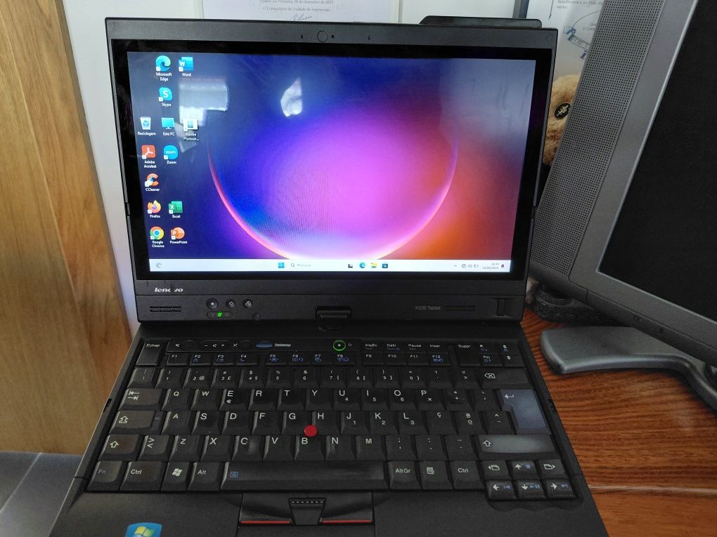 Portatil Lenovo  funcniona com tablet