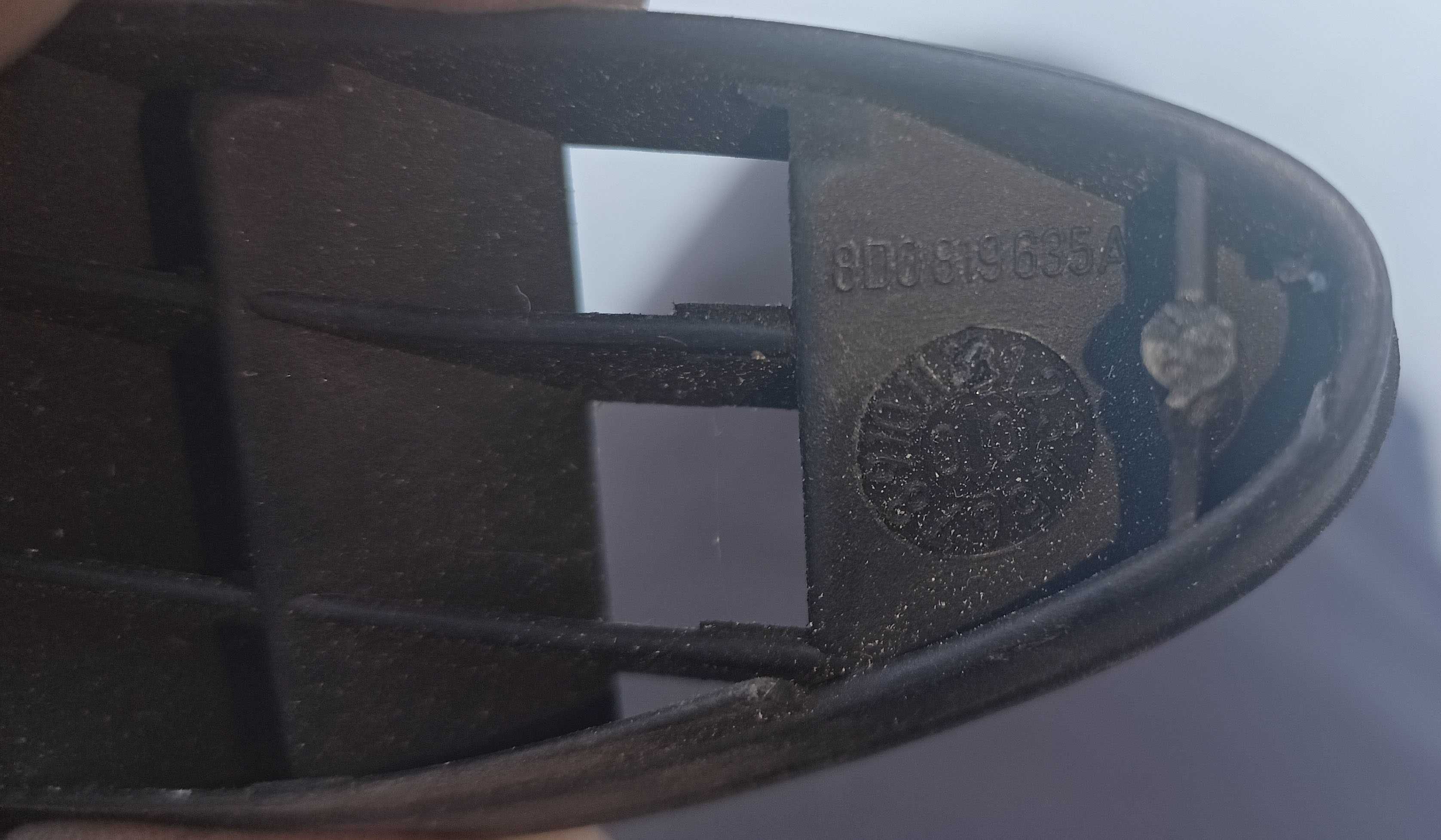 audi a4 b5 kratka nawiewu środkowa 8d0  819 635a