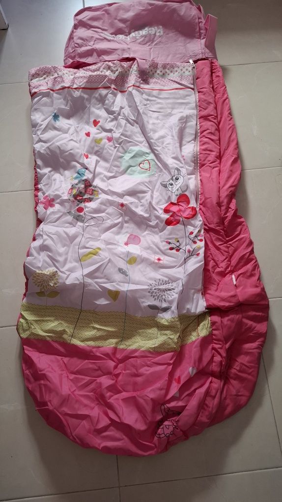 Saco cama para crianca insuflável