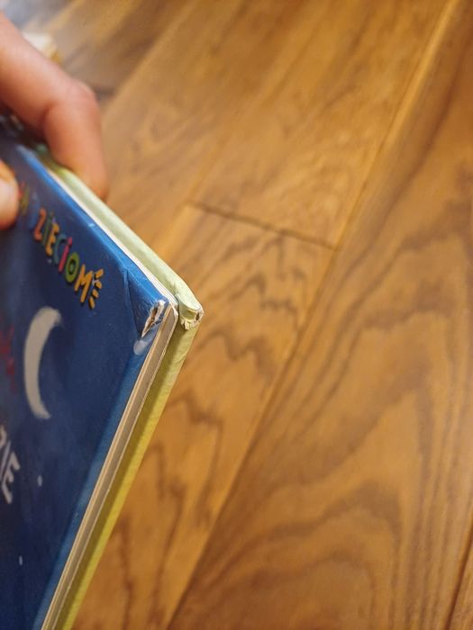Sprzedam książkę "Dokąd niedźwiedzie wędrują nocą"